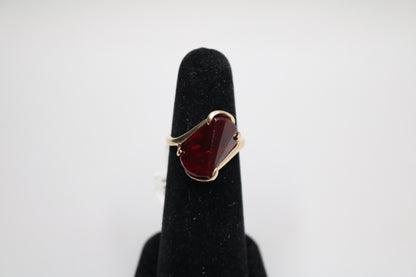 10K Yellow Gold Fancy Vintage Triangular Shaped Ring (Size 5 3/4)