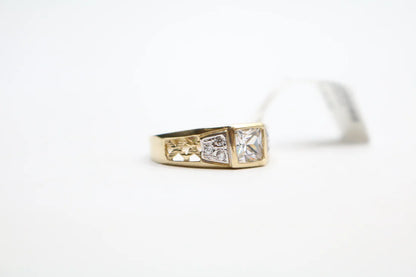 14k Yellow Gold Fancy Ring w/Clear Stones (Size 10 1/2)