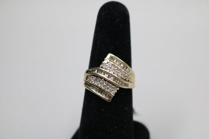 10K Yellow Gold Cluster Bypass Ring (Size 9 1/2)