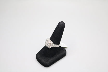 10k White Gold Diamond Cluster Ring (9 & 1/4's)