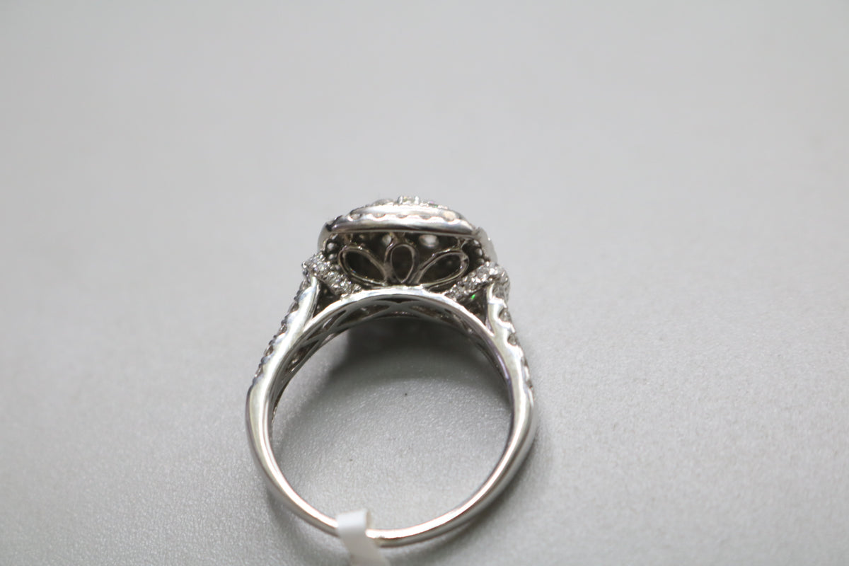 10k White Gold Diamond Cluster Ring (9 & 1/4's)
