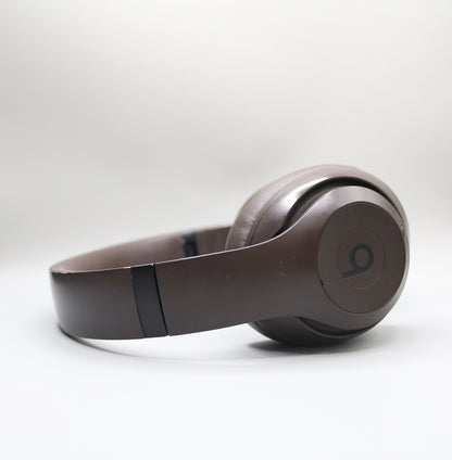 Beats A2924 Studio Pro Wireless Headphones
