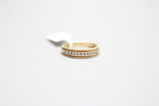 14K Yellow Gold Band Channel Setting Diamond Ring (Size 9 1/4)