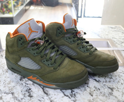 Nike Air Jordan 5 Retro Army Olive Green-Solar Orange-Olive Size 10