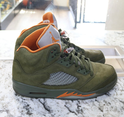 Nike Air Jordan 5 Retro Army Olive Green-Solar Orange-Olive Size 10
