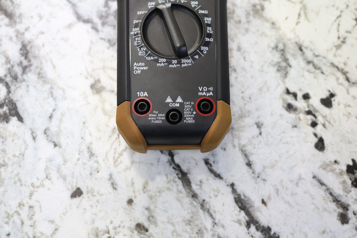 Southwire 10031S AC/DC Voltage Manual Ranging Digital Multimeter