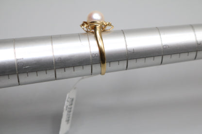 14K Yellow Gold Fancy Vintage Pearl Diamond Ring (Size 7 3/4)
