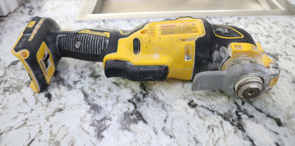 DeWalt DCS356 Max XR 20V Brushless Cordless Oscillating Multi-Tool