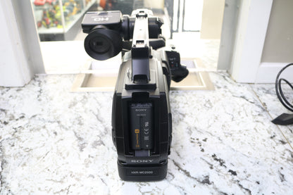 Sony HXR-MC2500 12x Optical Zoom 200x Digital Zoom Full HD Shoulder Mount Cam