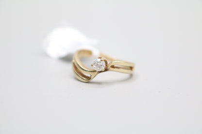 14K YG Diamond Solitaire Bypass Engagement Ring (Size 6 1/2) (Clearance!)