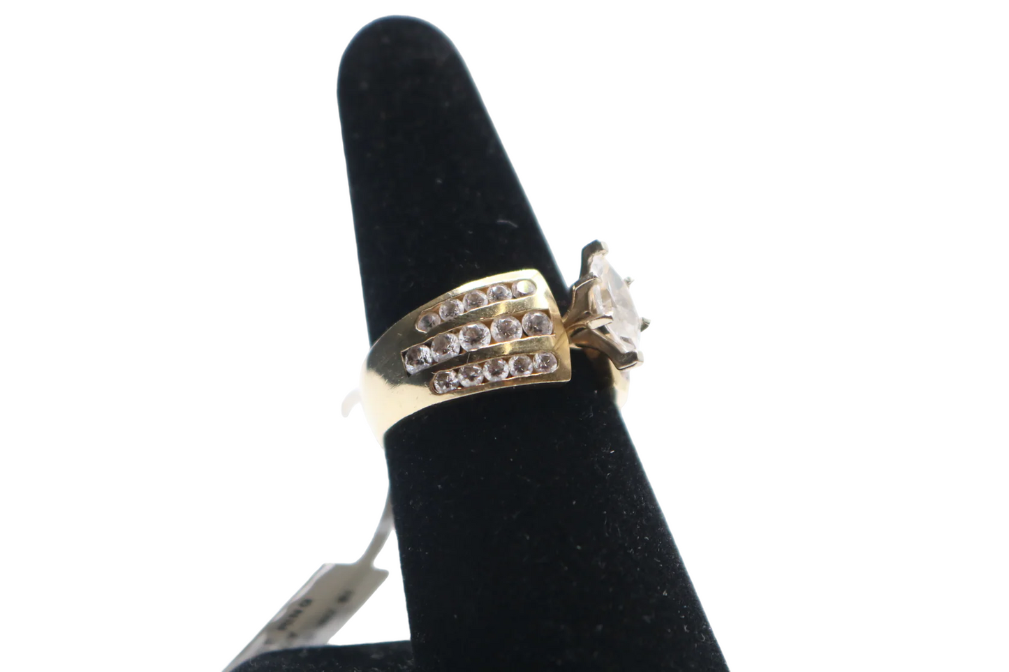 14k Yellow Gold Fancy Promise Ring (Size 8 1/2)