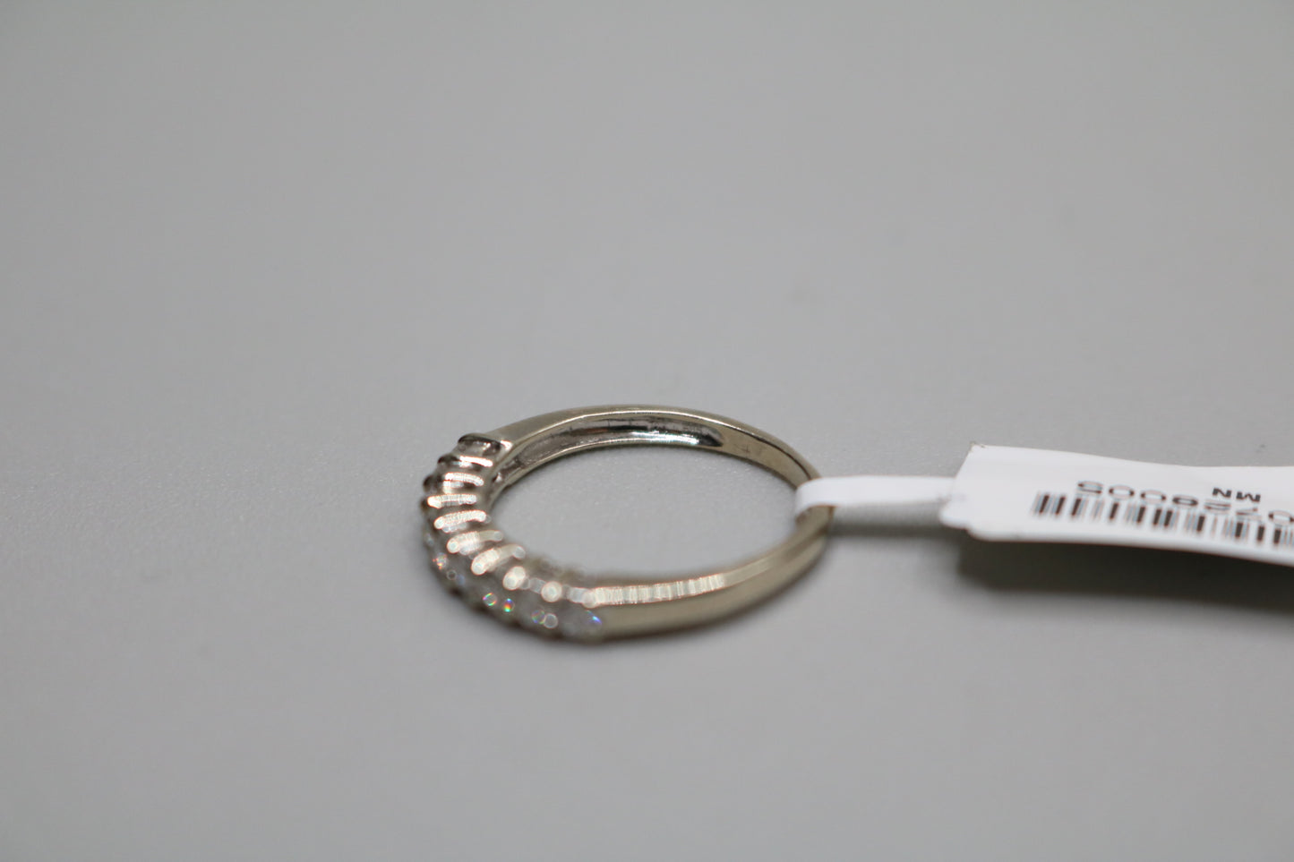 14K White Gold Channel Diamond Band Ring (Size 4 3/4)