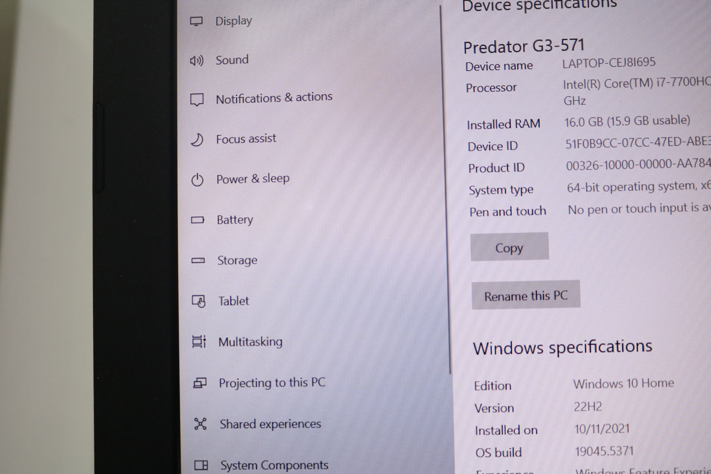 2017 Acer Predator Helios 300 Series Model N17C1 15 Inch Laptop Bad Battery (please read)