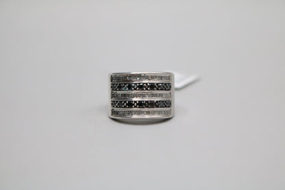Sterling Silver Diamond Cluster Band Ring (Size 6 3/4) (0.60 CTW)