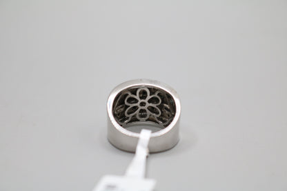 Sterling Silver Diamond Cluster Band Ring (Size 6 3/4) (0.60 CTW)