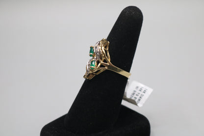 14K Yellow Gold Diamond Bypass Green Tourmaline Ring (Size 7 1/4)