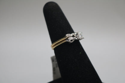 14K Yellow Gold Fancy Two-Row Diamond Bow-tie Ring (Size 6 1/2)