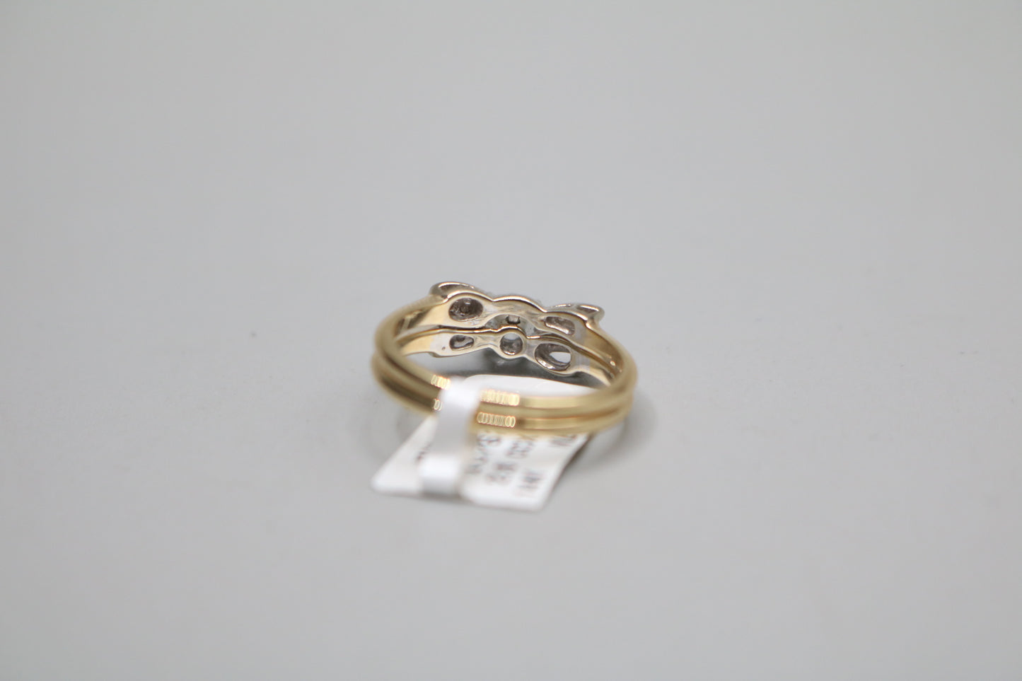 14K Yellow Gold Fancy Two-Row Diamond Bow-tie Ring (Size 6 1/2)