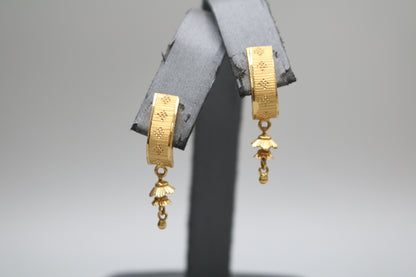 22K Yellow Gold Lever Earrings