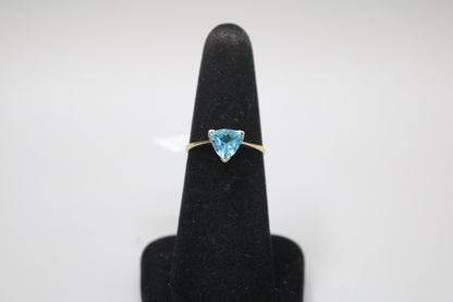 14K Yellow Gold Trilliant Cut Topaz Promise Ring (Size 6 3/4)