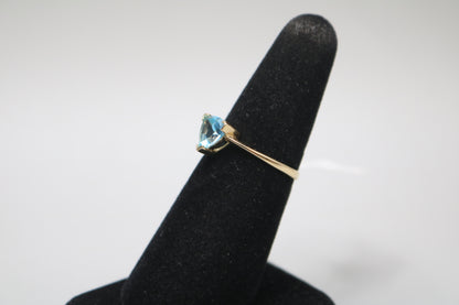 14K Yellow Gold Trilliant Cut Topaz Promise Ring (Size 6 3/4)