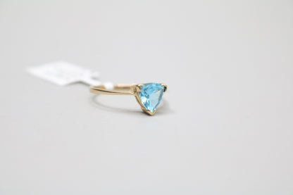 14K Yellow Gold Trilliant Cut Topaz Promise Ring (Size 6 3/4)