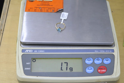 14K Yellow Gold Trilliant Cut Topaz Promise Ring (Size 6 3/4)