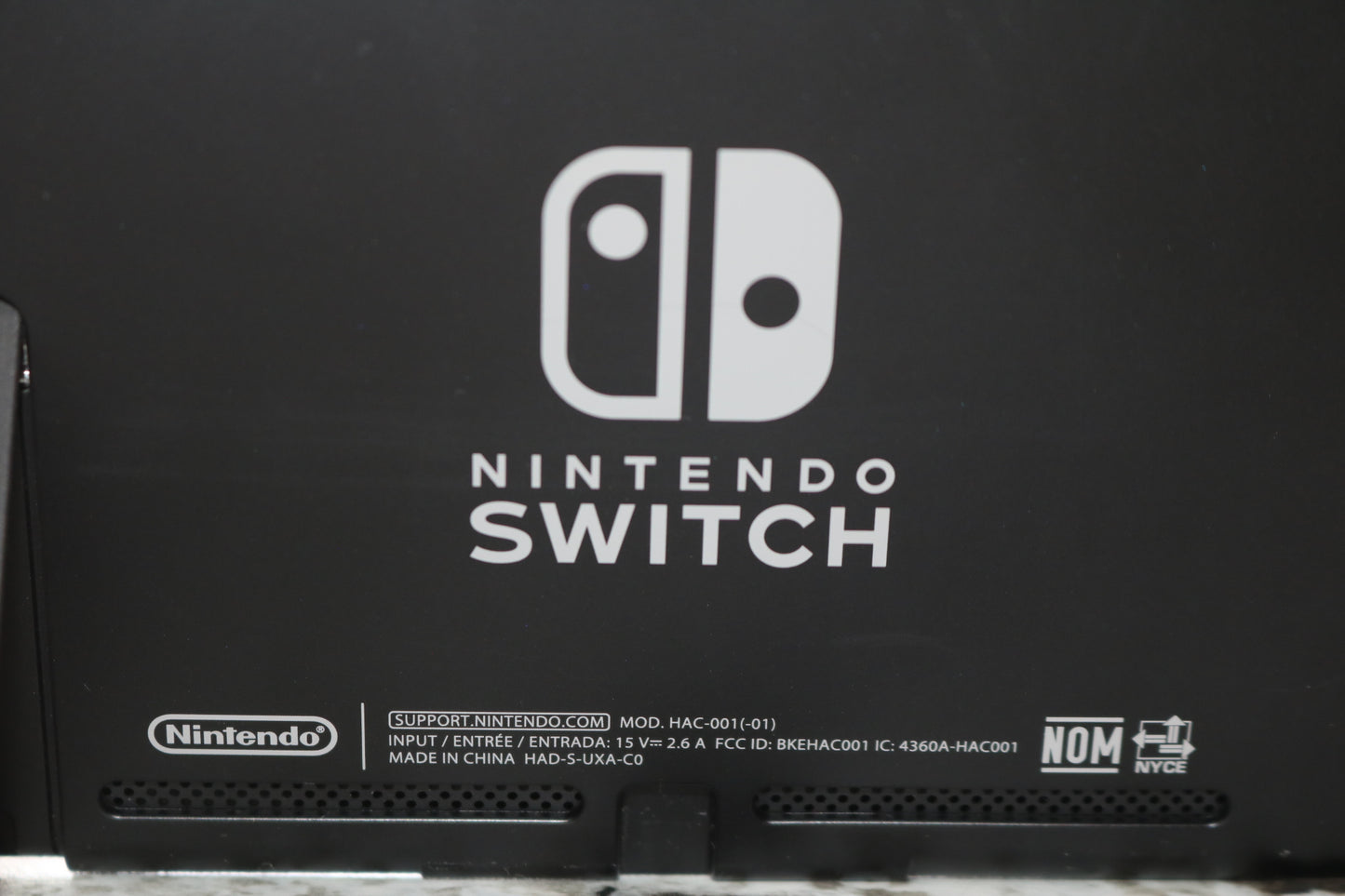 Nintendo Switch HAC-001(-01) Red Joy-Cons Video Game Console Base & OEM Power