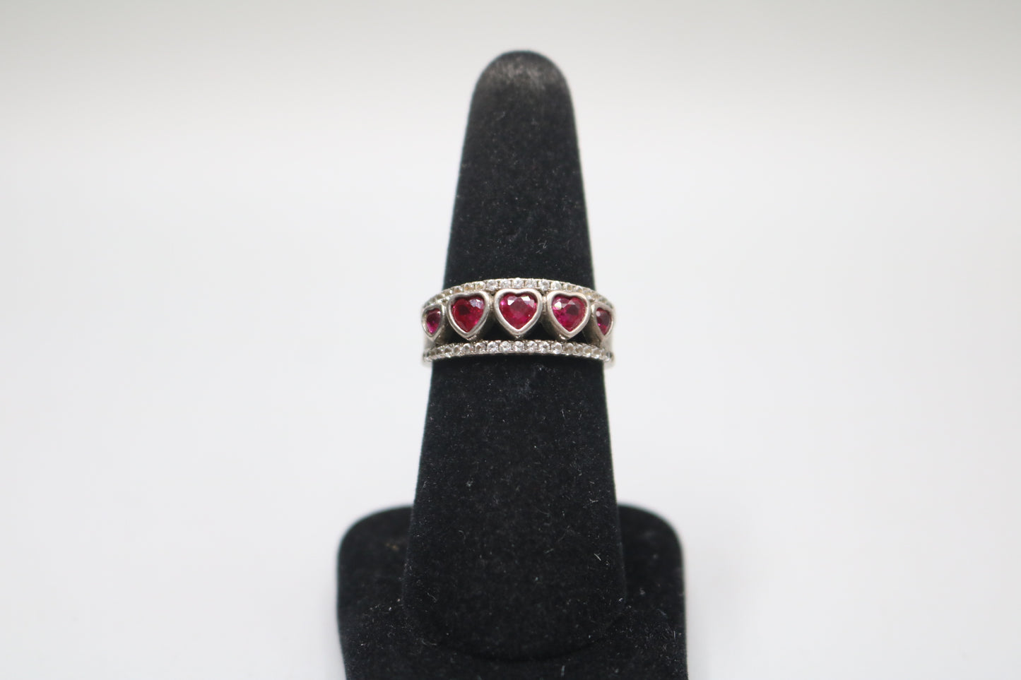 925 Silver Channel Heart Rubies Style Band Ring (Size 8)
