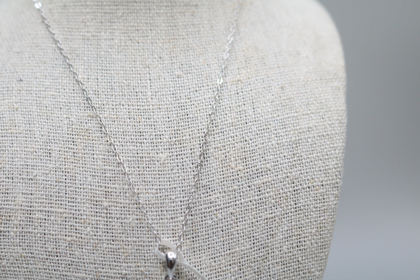 Silver Cable Chain with Silver Rectangular Charm (18 Inches)