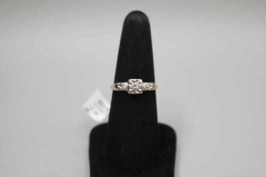 14K Two Toned Diamond Engagement Ring (Size 7 3/4)