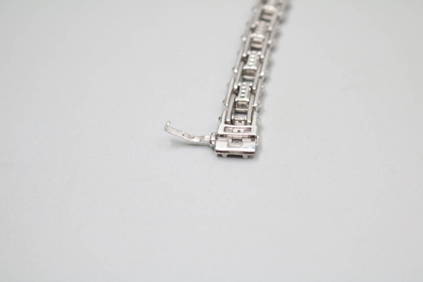 SILVER TENNIS BRACELET WITH LAB GROW DIAMONDS