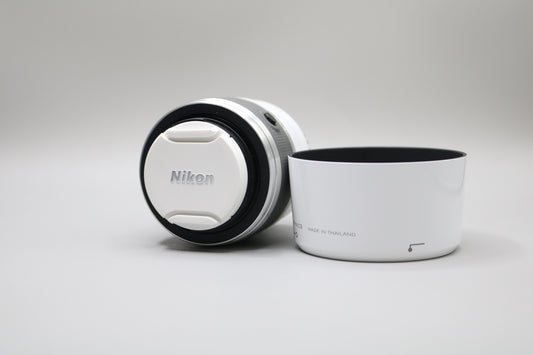 Nikon 1 NIKKOR 30-110mm F/3.8-5.6 White Lens and Lens Hood