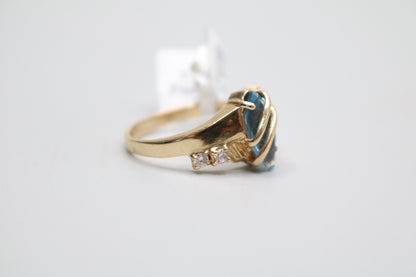 14k Yellow Gold Fancy Lady Ring W/Blue Topaz Gemstone (Size 7 1/2)