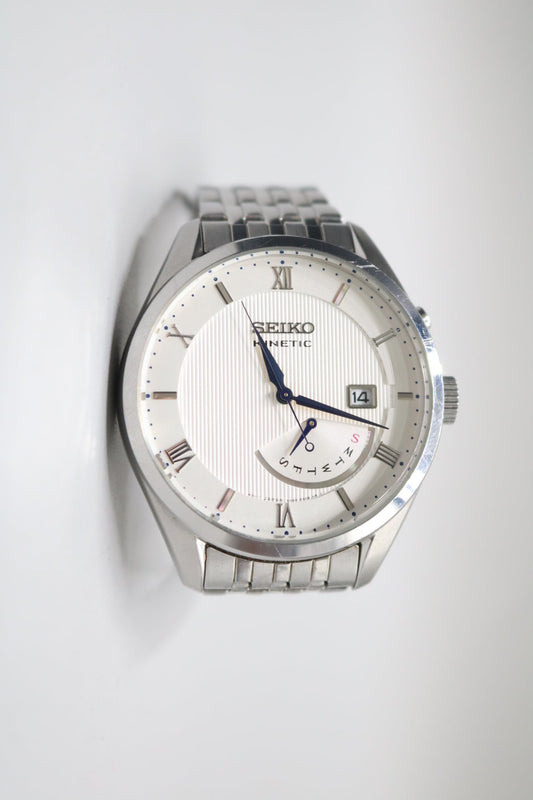 Seiko Kinetic 5M84-0AD0
