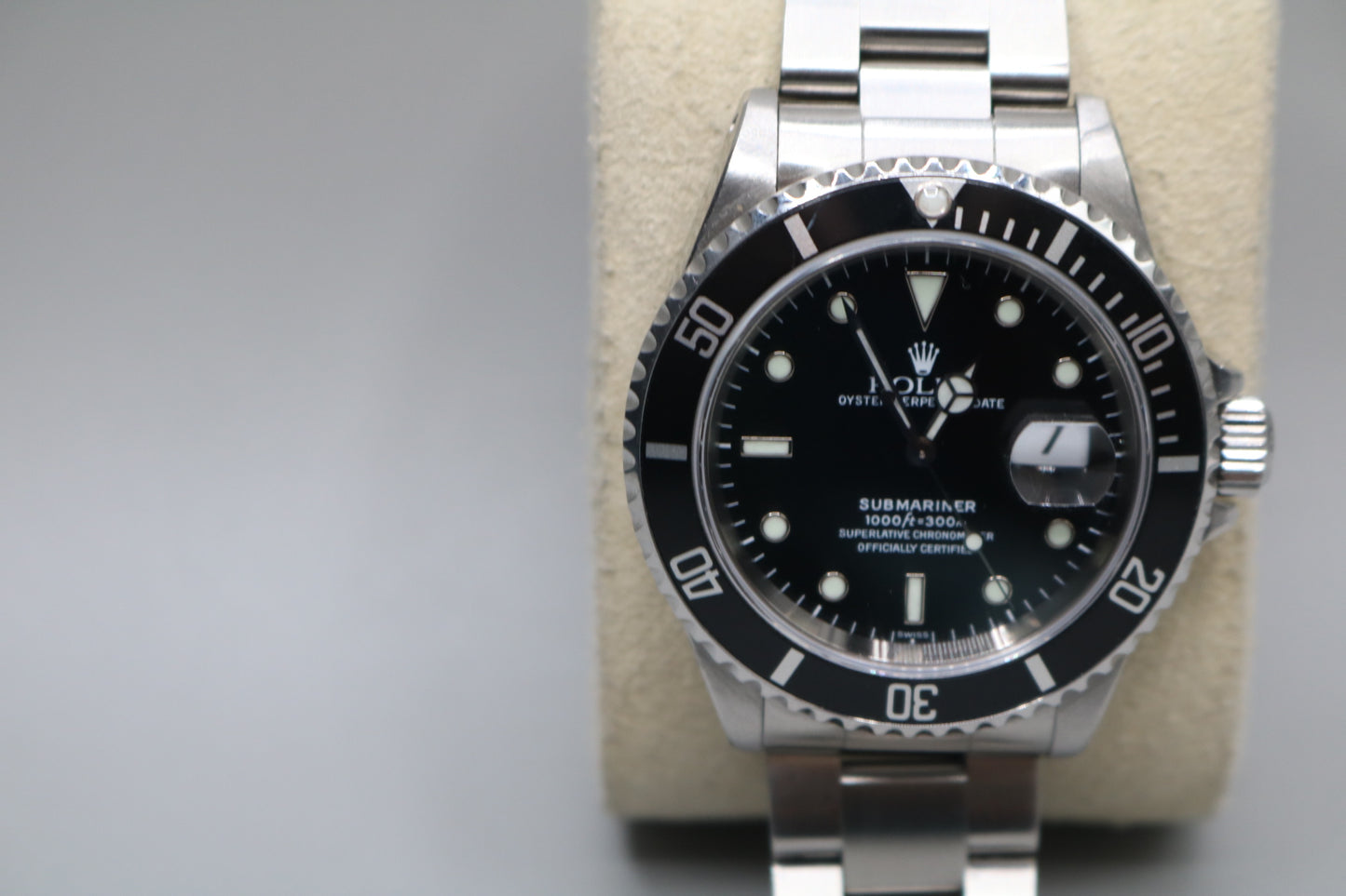 1999 Rolex Oyster Perpetual Date Submariner 16610 40mm Men's Watch (Local Pick-Up Only)