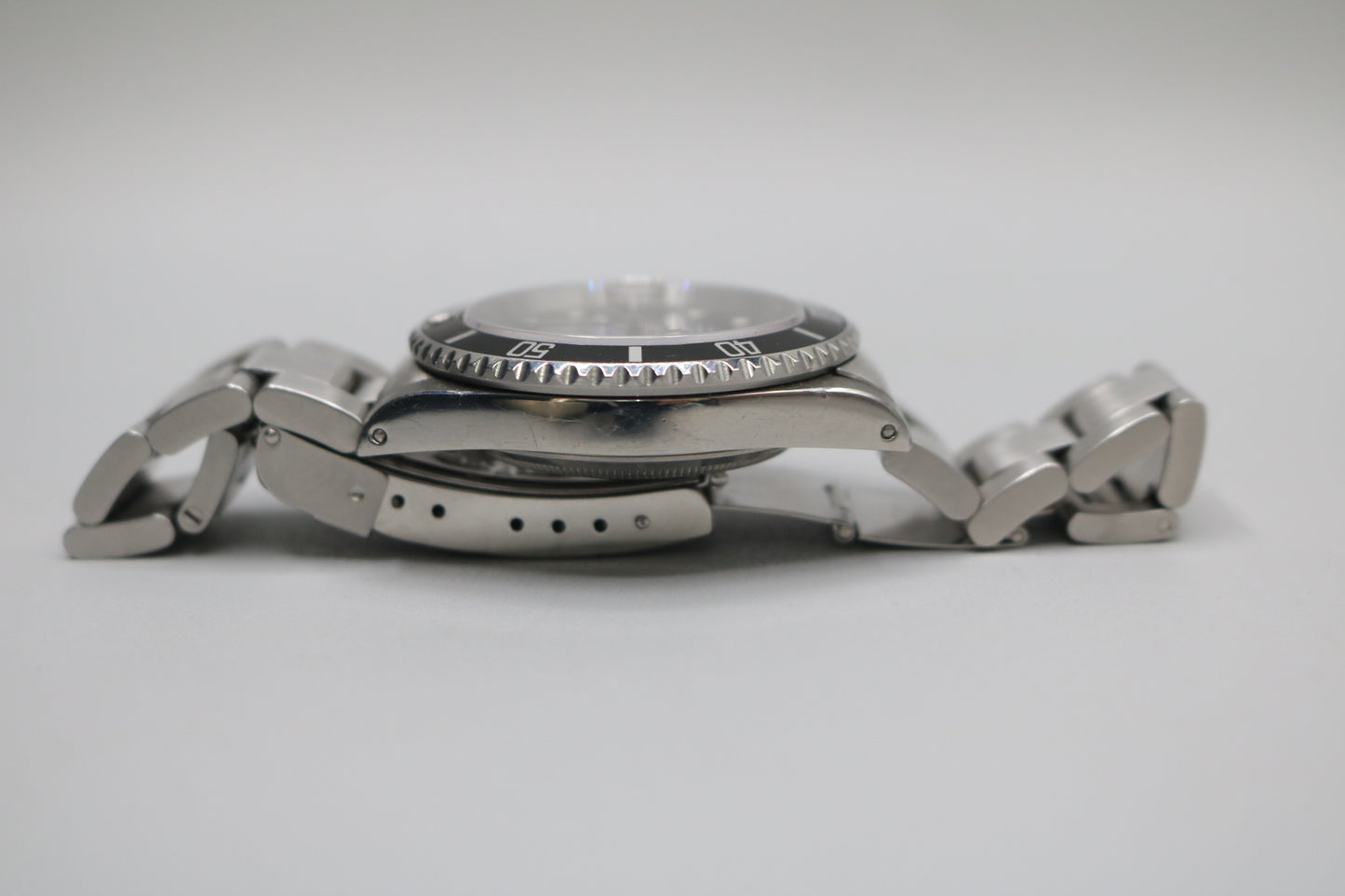 1999 Rolex Oyster Perpetual Date Submariner 16610 40mm Men's Watch (Local Pick-Up Only)