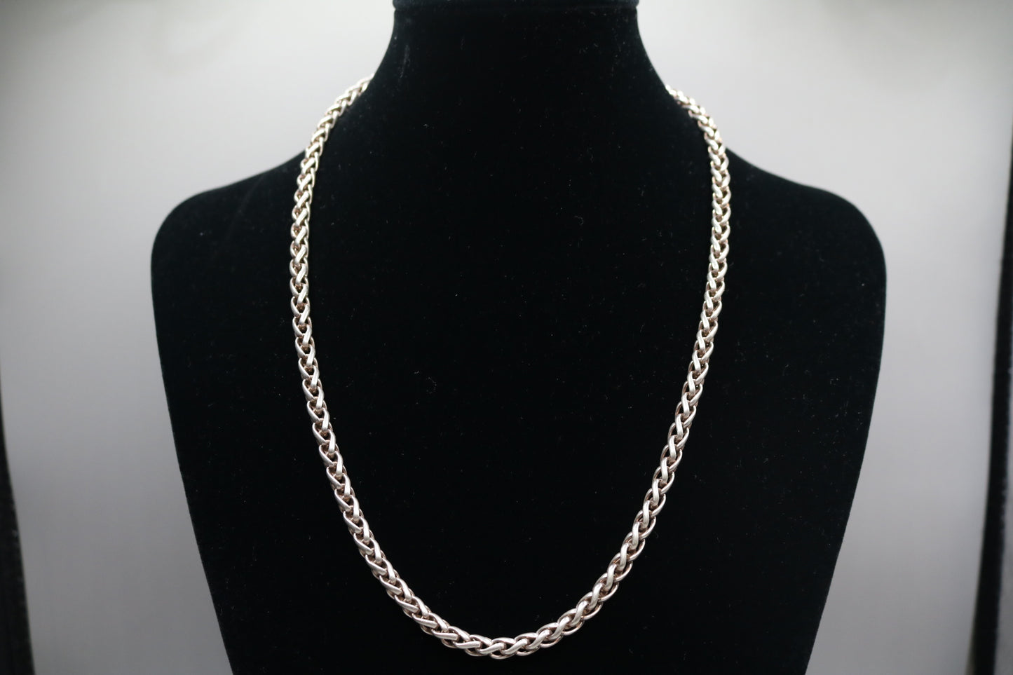 Sterling Silver Spiga Chain (20 Inches)
