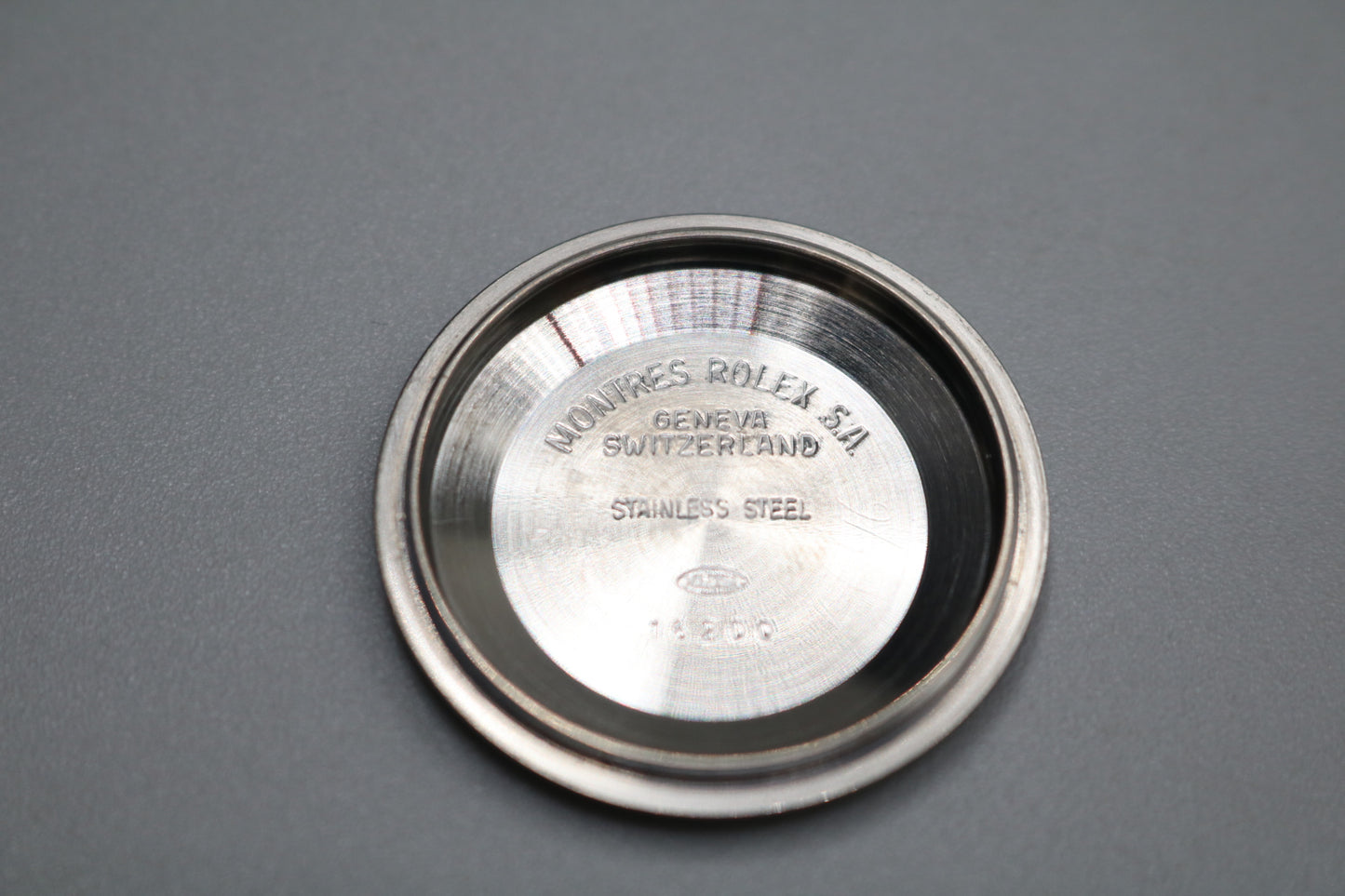 1993 Rolex Oyster Perpetual Datejust 16220 Watch 36mm (1.22 CTW) (Local pick-up only)