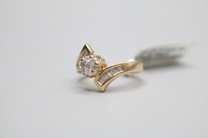 14K Yellow Gold Diamond Bypass Cluster Ring (Size 4 1/2)