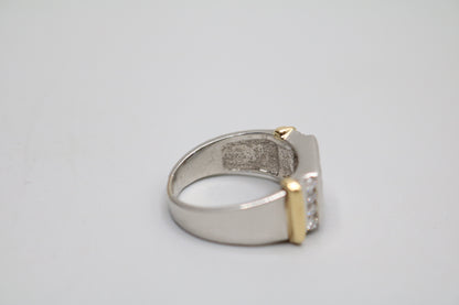Platinum Invisible Set Princess Cut Diamond Cluster Ring with 18K Yellow Gold Accents (1.57 CTW) (Size 8 3/4)