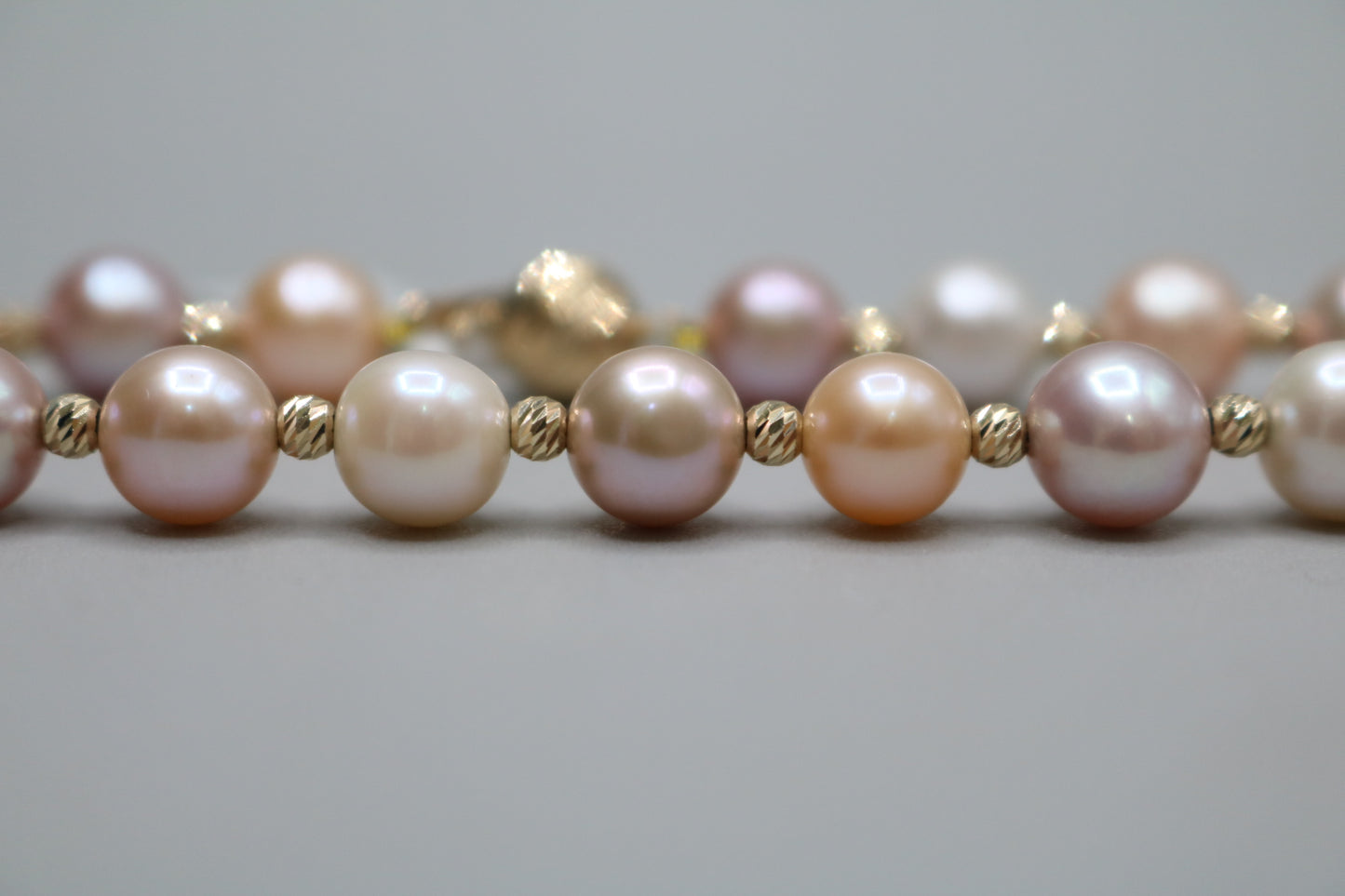 14K Yellow Gold Freshwater Pearl Bracelet (19.5 centimeters or 7.5")