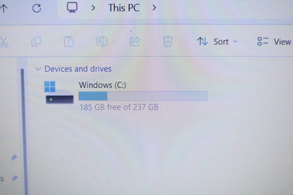 HP 15-fc0013od 15.6" AMD FHD Ryzen 3 7320U 2.4GHz 8GB RAM 256GB W11 Laptop