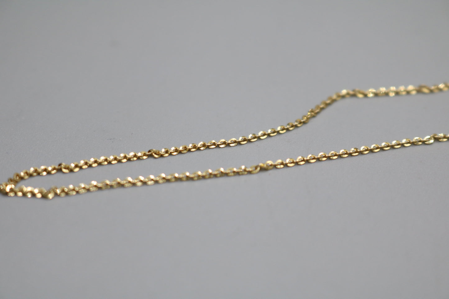 14K Yellow Gold Well-Crafted Cable Necklace Length of 18 Inches