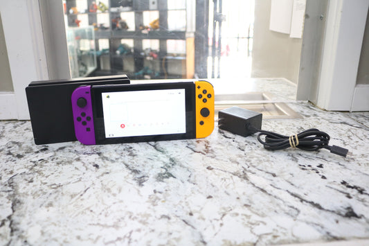 Nintendo Switch HAC-001(-01) Orange &amp; Purple Joycons