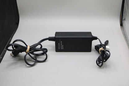 Yamaha DGX-300 76 Keys Keyboard (Local Pick-up only)