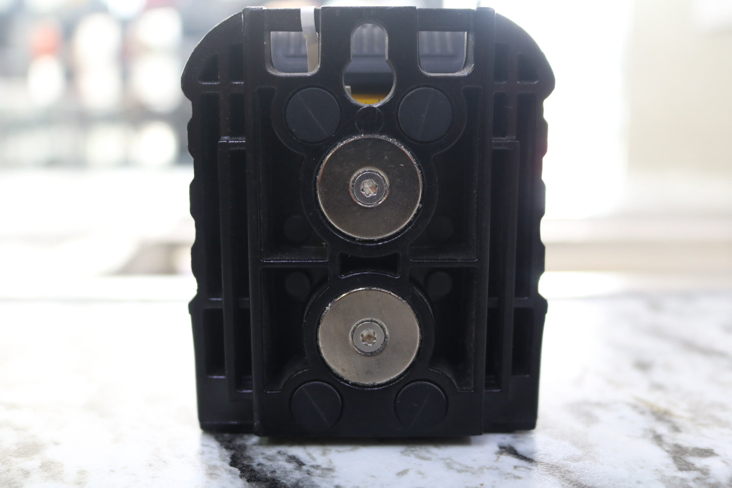 DeWalt DW08802CG 55' Range Green Beam Self-Leveling Cross-Line Laser