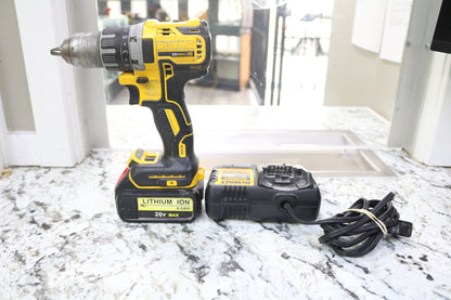 Dewalt DCD791 20V Cordless Drill/Driver with an Aftermarket Battery