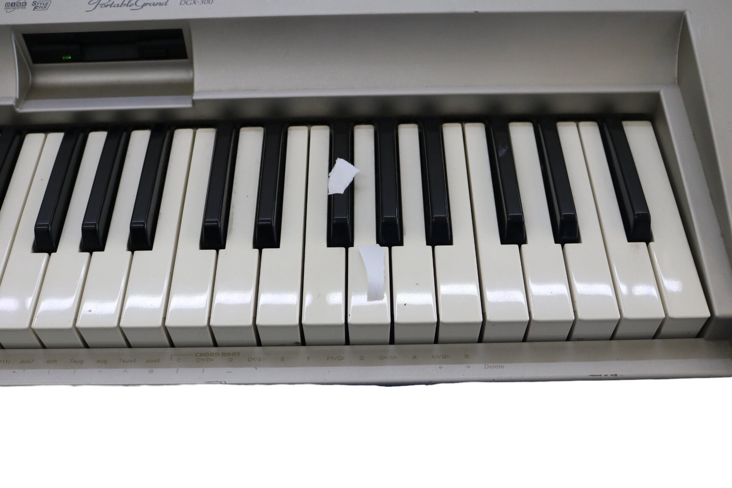 Yamaha DGX-300 Keyboard (Local Pick-Up Only)