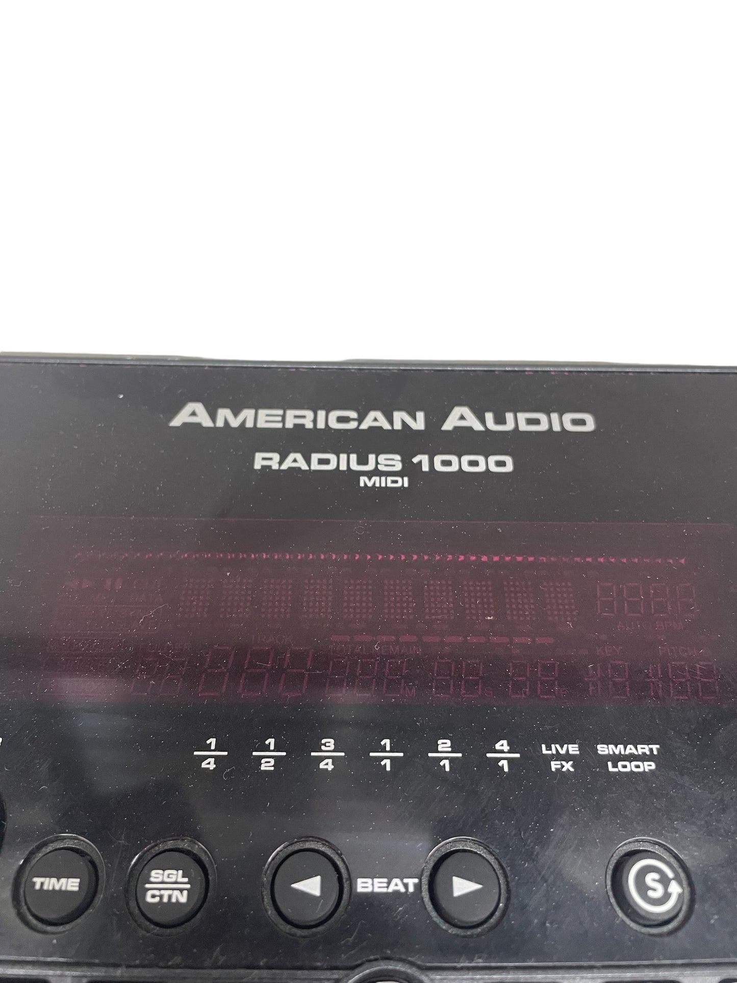 American Audio Radius 1000 MIDI Turntable (Local pick-up only)